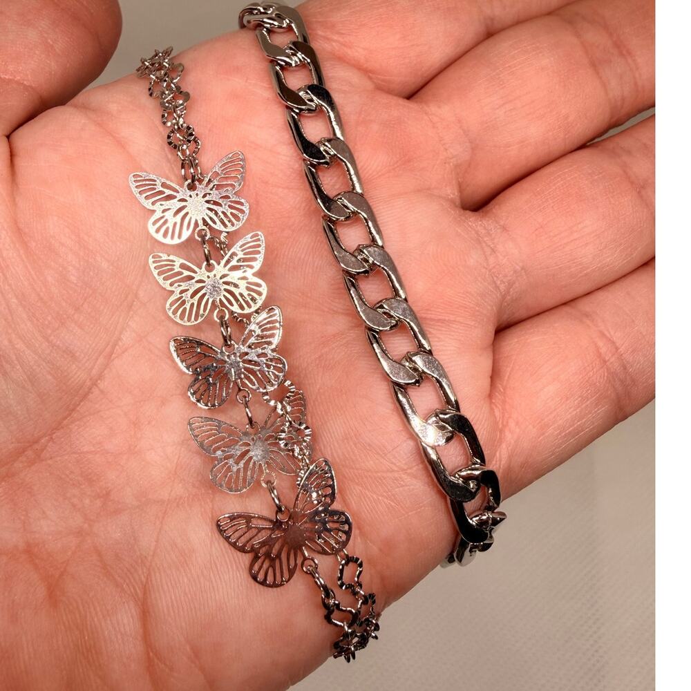 2 Anklet Sets Layered Gold & Silver Chain Butterfly Charm Adjustable NEW - Picture 5 of 6